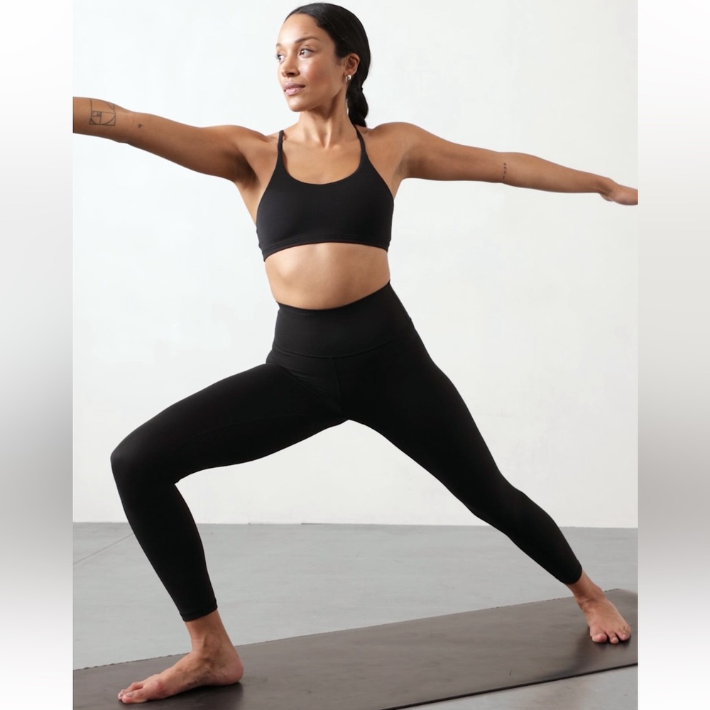 Athleta Transcend High Rise 7/8 Black Leggings - Small